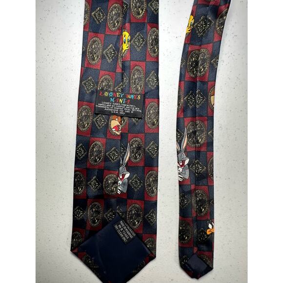 Looney Tunes Mens Neck Tie Classic Novelty Print Bugs Bunny Navy Blue - Picture 3 of 3